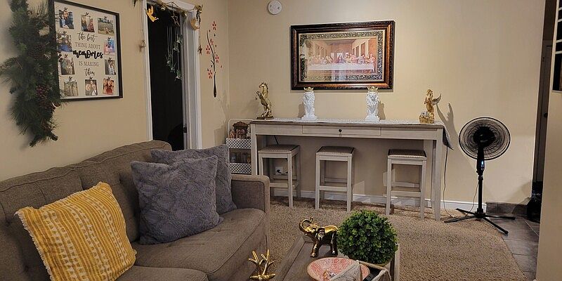 1st image of 1161 White Bear Ave N #2