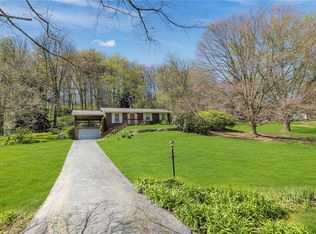 614 Pleasant Hill Rd, Hookstown, PA 15050