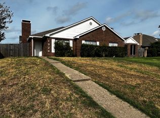 1529 Crescent Ln, Duncanville, TX 75137