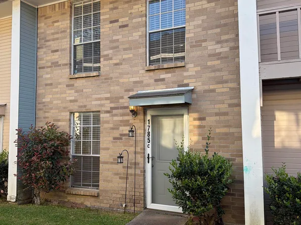 1785 Boulevard De Province APT C, Baton Rouge, LA 70816