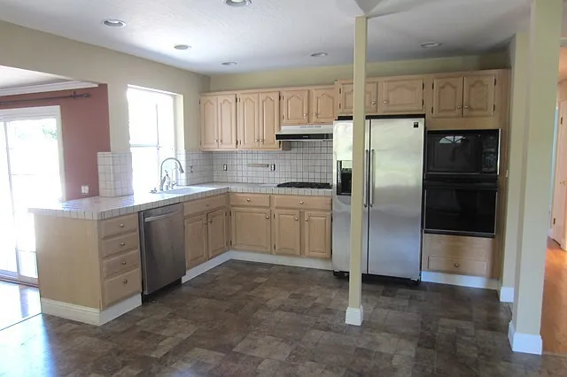 5124 Leigh Ave — Photo 2