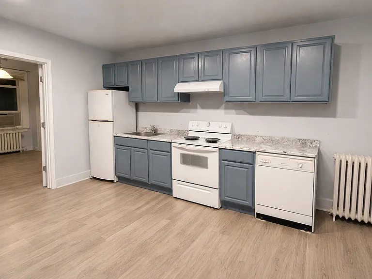 2330 Murray Ave — Photo 32