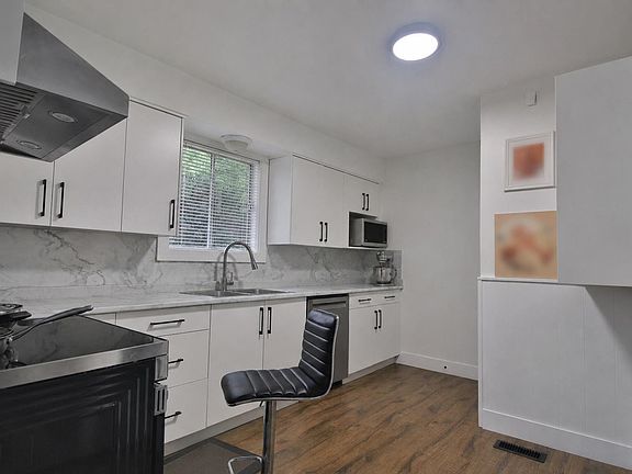 5th image of 9358 184th St