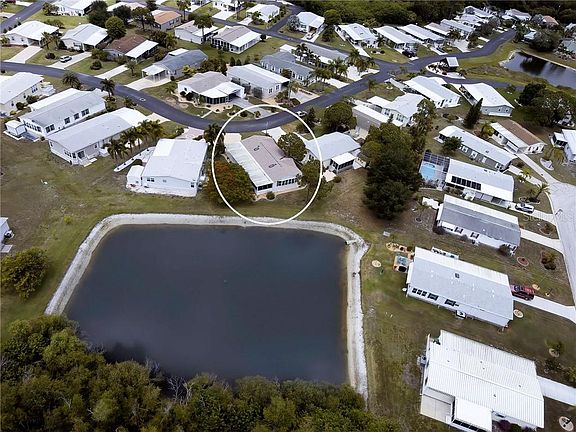 3rd image of 9222 Pinehaven Way