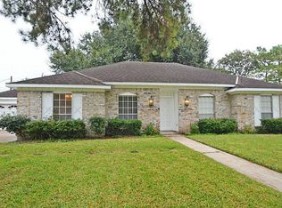 2630 Hollow Hook Rd, Houston, TX 77080