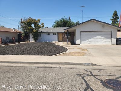 1929 S Woodland St, Visalia, CA, 93277