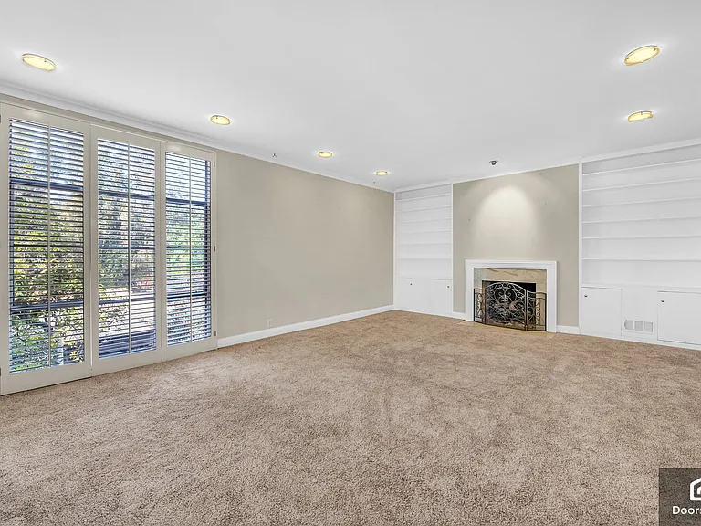 535 S Orange Grove Blvd #12 — Photo 18