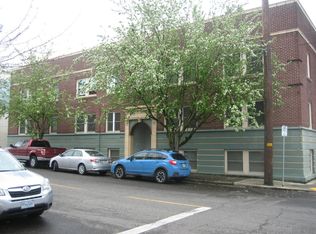 4010 NE Hancock St #1, Portland, OR 97212