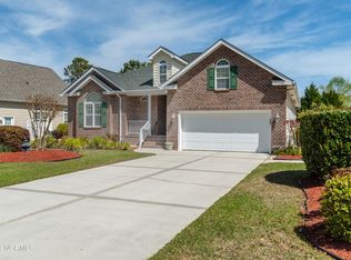 1002 Montgomery Ct NW, Calabash, NC 28467