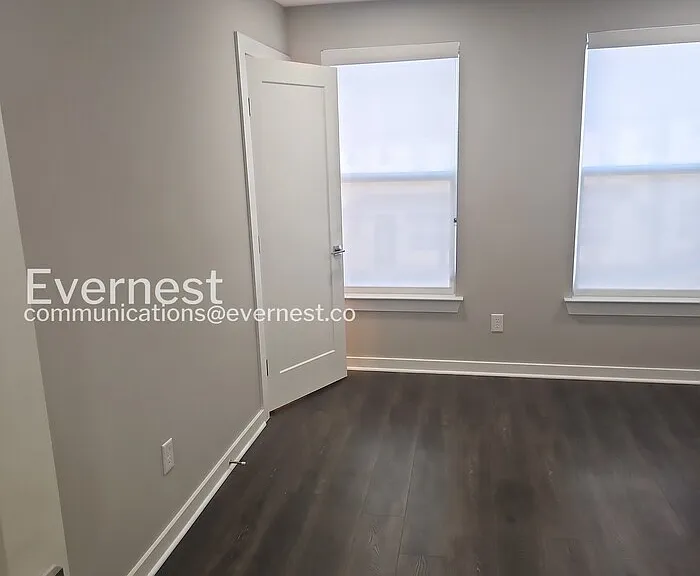 302 Jeffries Way — Photo 16