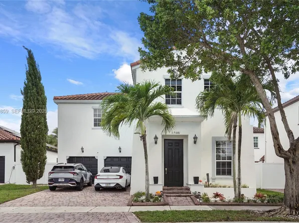 17081 SW 94th Way, Miami, FL 33196