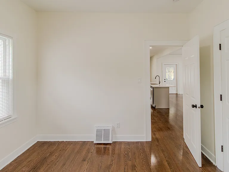 1753 Taft St — Photo 15