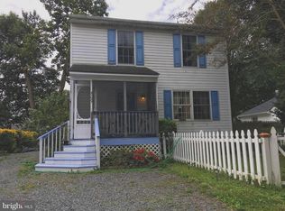 609 Mann Rd, Deale, MD 20751