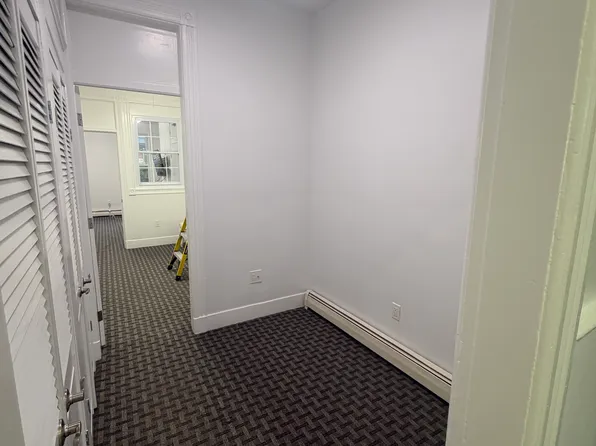 90 Hancock Ave, Jersey City, NJ 07307