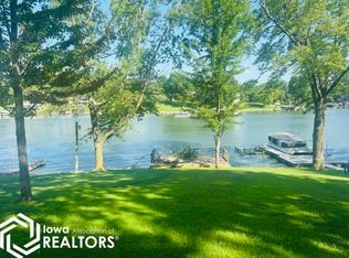 316 Hillcrest Rdg, Montezuma, IA 50171