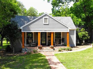207 Hill St, Farmersville, TX 75442