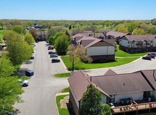 Chateau Knoll, Bettendorf, IA 52722