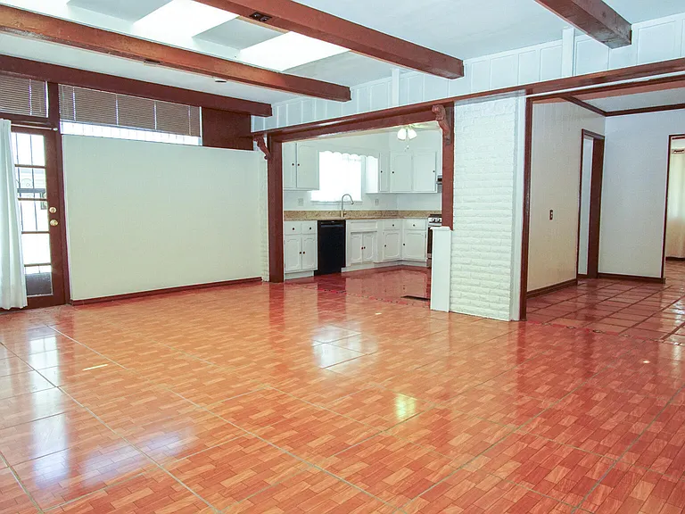 356 Coral Hills Rd — Photo 11