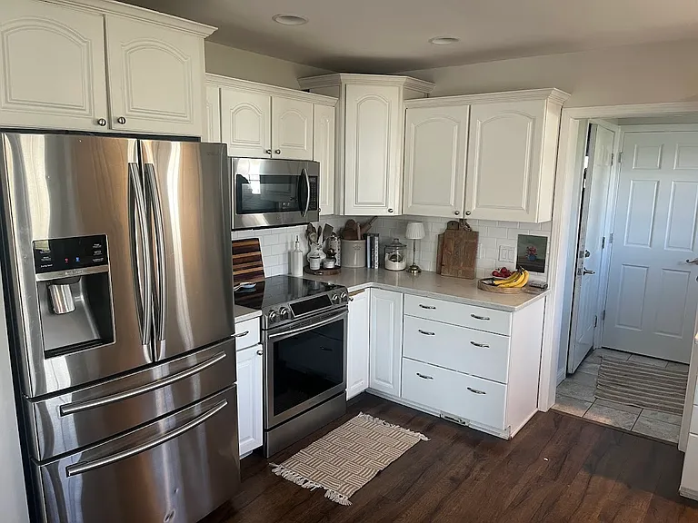 301 Andrea Ave — Photo 5