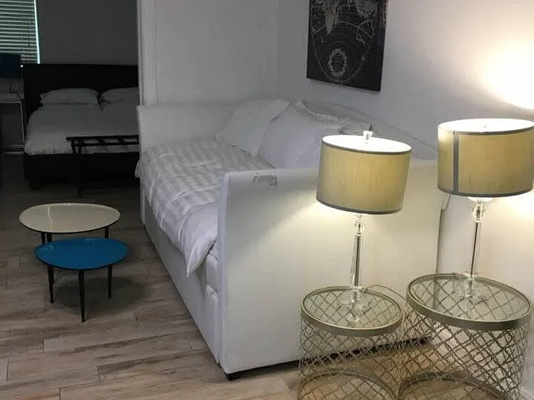 Ocean Dr — Photo 22