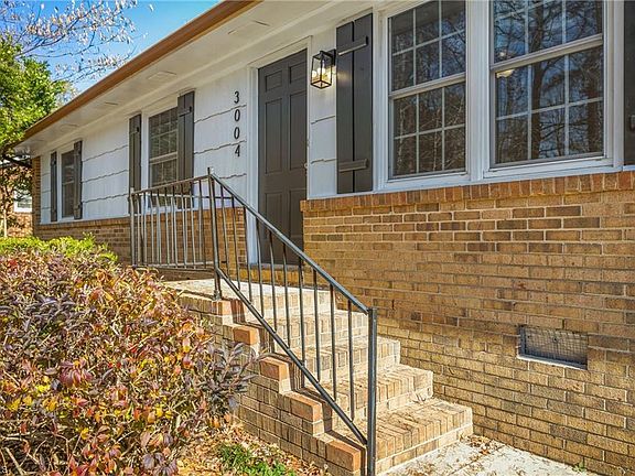 2nd image of 3004 Karlingdale Dr