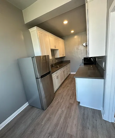 3109 W 6th St #7 — Photo 1