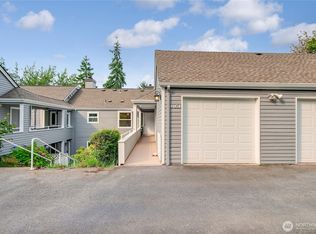 4051 Providence Point Dr SE #2034, Sammamish, WA