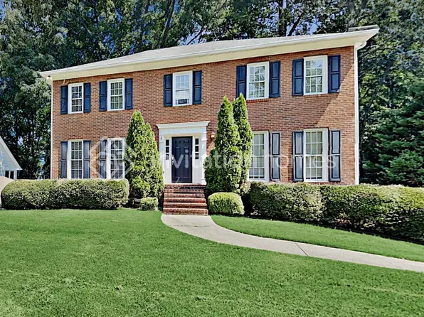 2713 Wynford Ave SW, Marietta, GA 30064