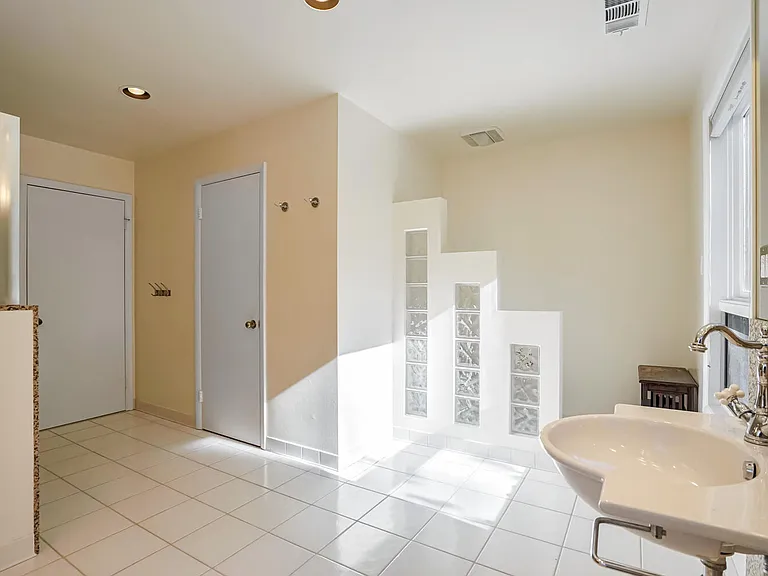 11290 Spyglass Cove Ln — Photo 15