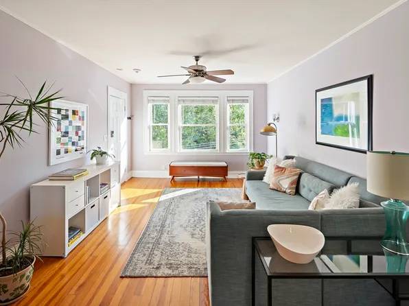 55 Sacramento St APT 5, Cambridge, MA 02138