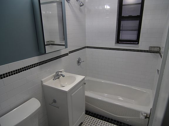 5th image of 3060 48th St APT 1A