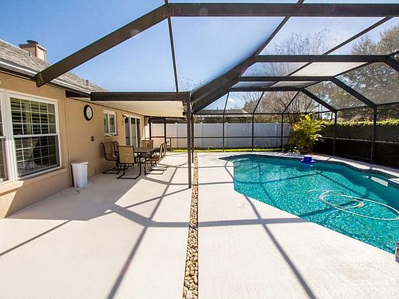 5th image of 9403 Pebble Glen Ave