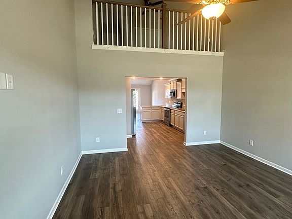 3rd image of 5216 Normandy Cob Dr
