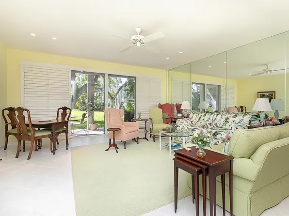 777 Sea Oak Dr APT 729, Indian River Shores, FL 32963