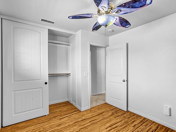 2nd image of 2683 Caulfield Dr