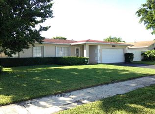 13236 SW 86th Ln, Miami, FL 33183