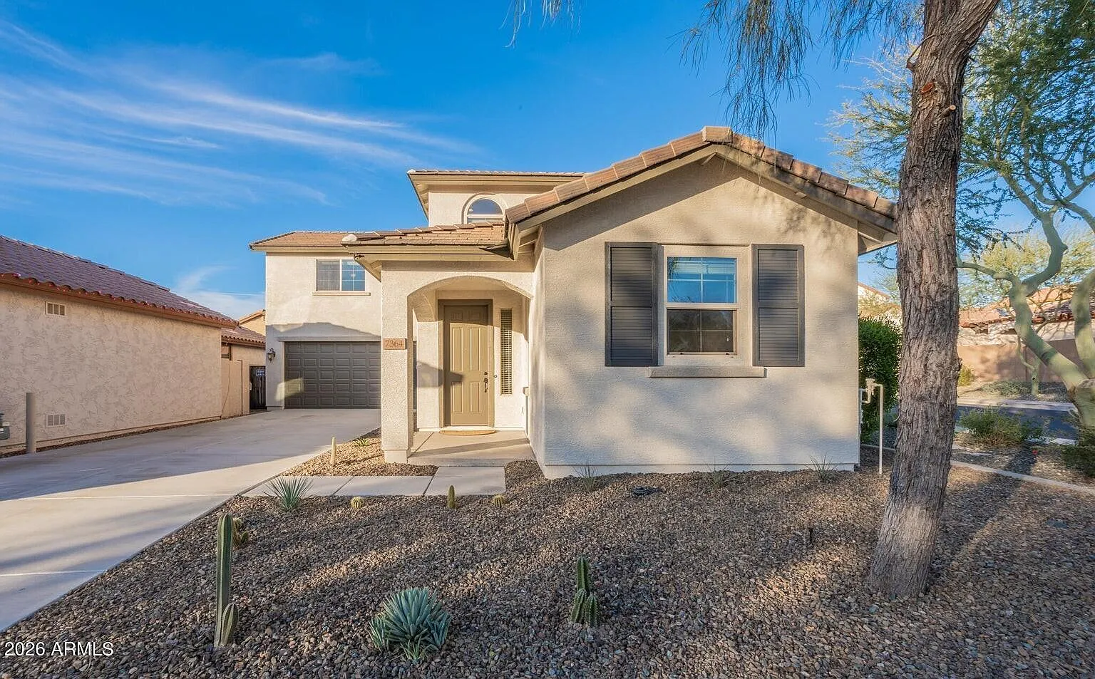 4 bed, 3.0 bath, 2095 sqft, $2,500 — Photo 1
