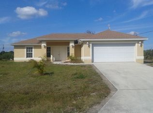 8024 Buttercup Cir, Labelle, FL 33935