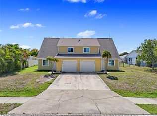 1013/1101 Country Club Blvd, Cape Coral, FL 33990