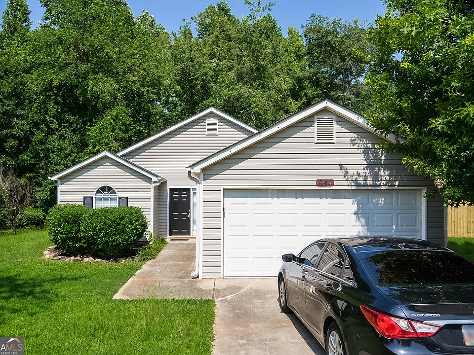 1st image of 269 Village Dr