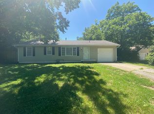 205 Blue Ridge Ext, Grandview, MO 64030