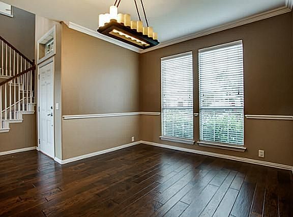 5th image of 5172 Rolling Hills Dr