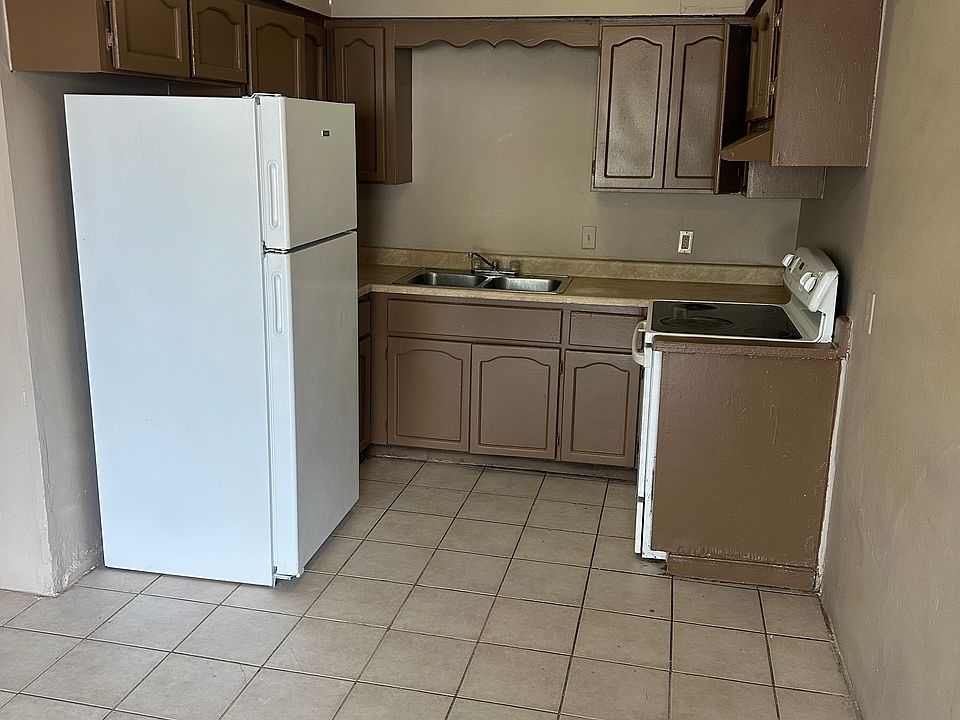 Kitchen + living room + fan