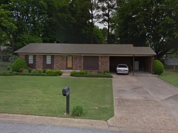 1000 Sam Davis Rd, Dyersburg, TN 38024
