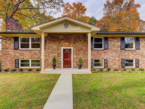 4th image of 8012 W Cliff Dr