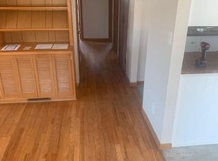 4533 Walker St NE, Cedar Rapids, IA 52402