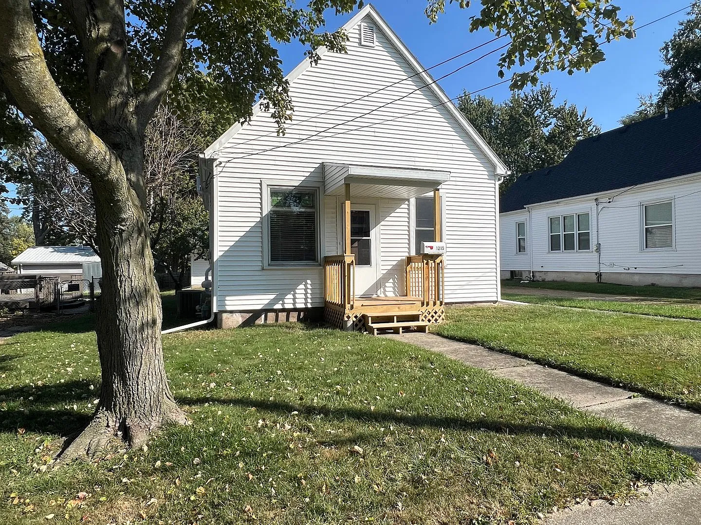Beautiful Two Bedroom Home! — Photo 1