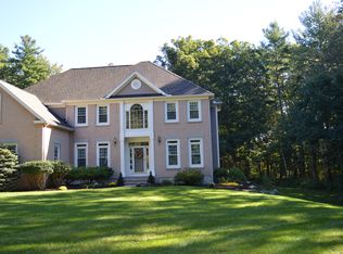 10 Jackman Ridge Rd, Windham, NH 03087