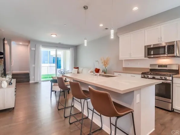 2140 Stellar Way APT 4, Chula Vista, CA 91915