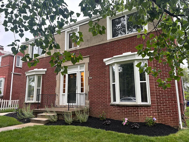 1798 Northwest Blvd #C — Photo 2